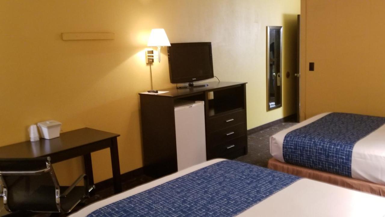 Alexander House Motel Park River 外观 照片