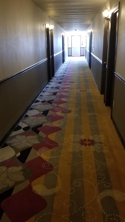 Alexander House Motel Park River 外观 照片