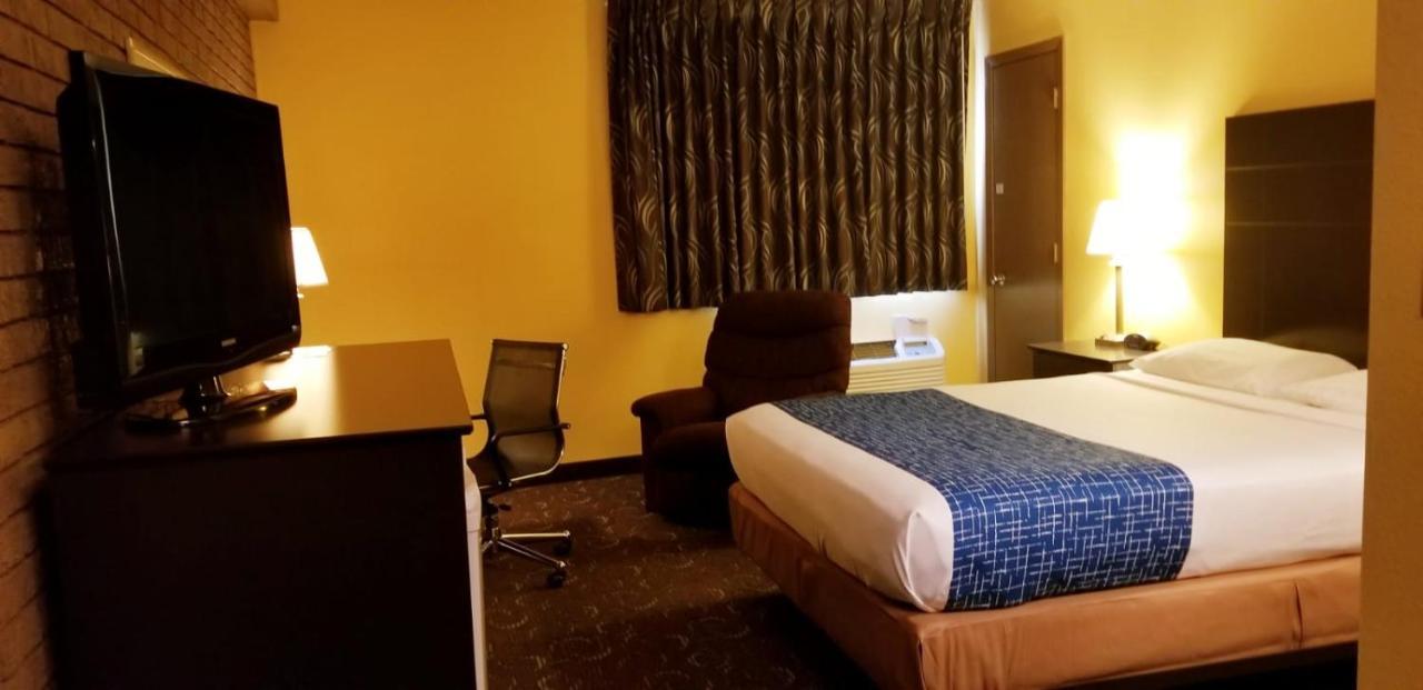 Alexander House Motel Park River 外观 照片